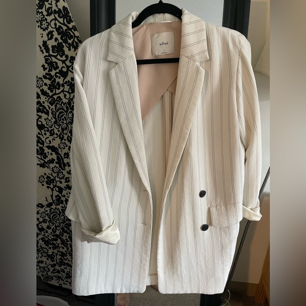 Aritzia Oversized Stripe White Blazer Size S
